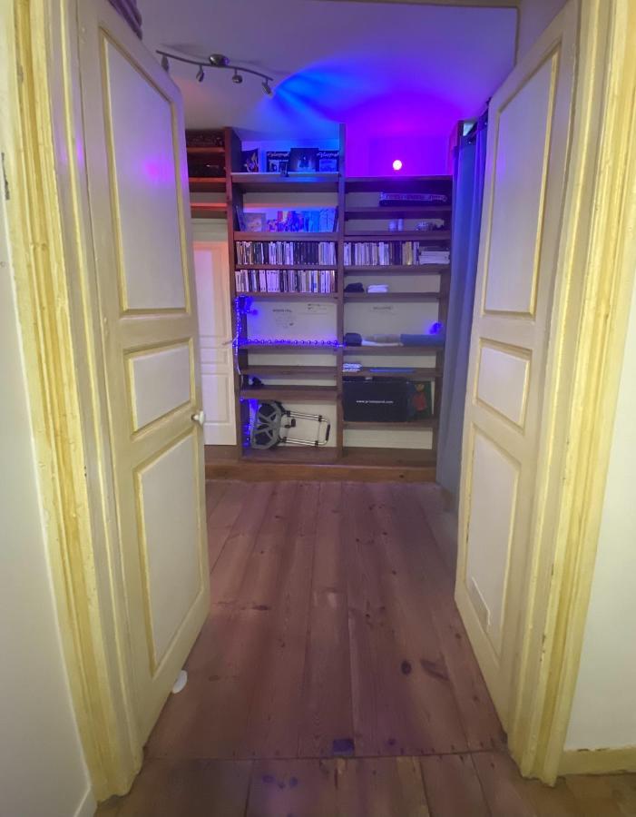 Floydroom'S Pau Chambre Hotes Standing Dans Appartement Partage Proche Chateau Екстериор снимка